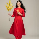 Model of a girl wearing a red ao dai for New Year’s Eve cô gái mặc áo dài đỏ tết năm mới