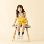 Jpg photo đứa bé dễ thương nhí nhảnh cute and playful baby 11783