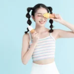 Jpg photo model cô gái chụp ảnh thức uống girl posing for a drink 11879